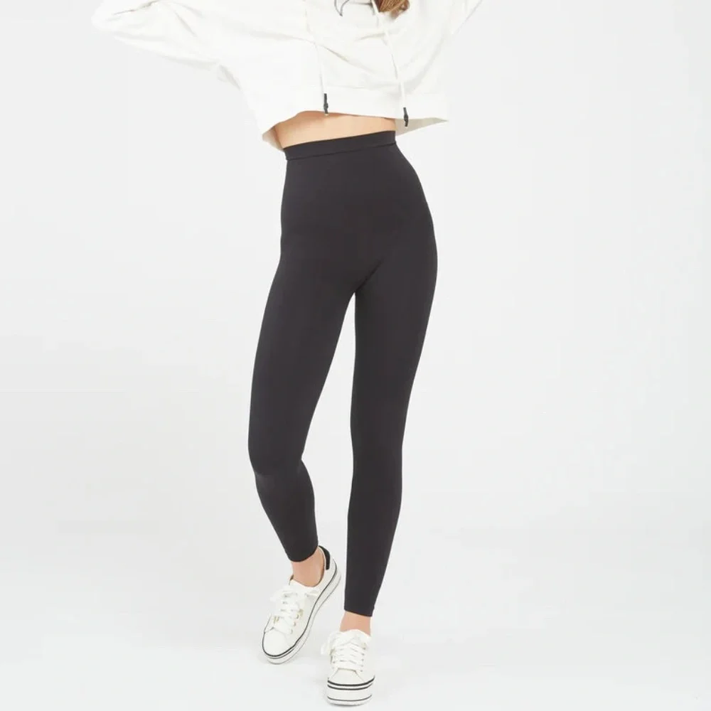 Spanx Look At Me Now‎ Seamless Leggings NWT